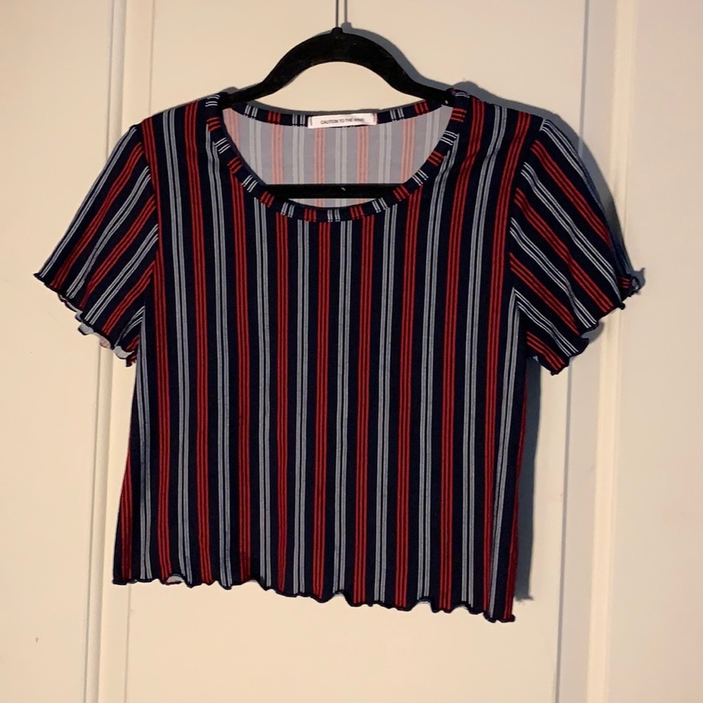 Cropped tee